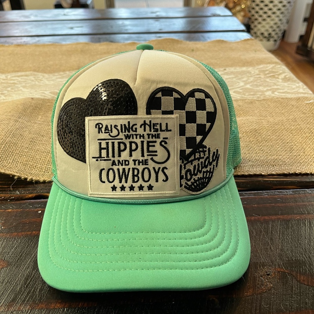 Trucker hat New